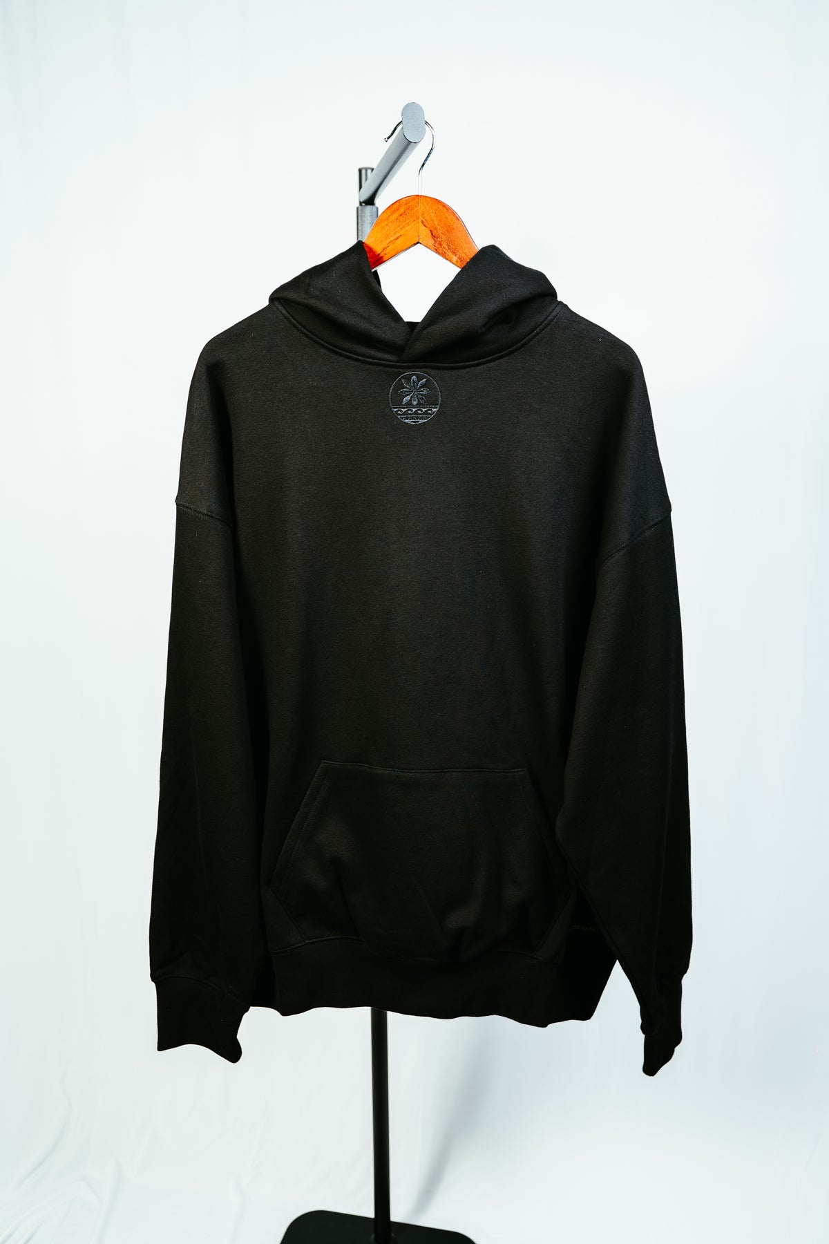 Hoodie – Mako Ink Black