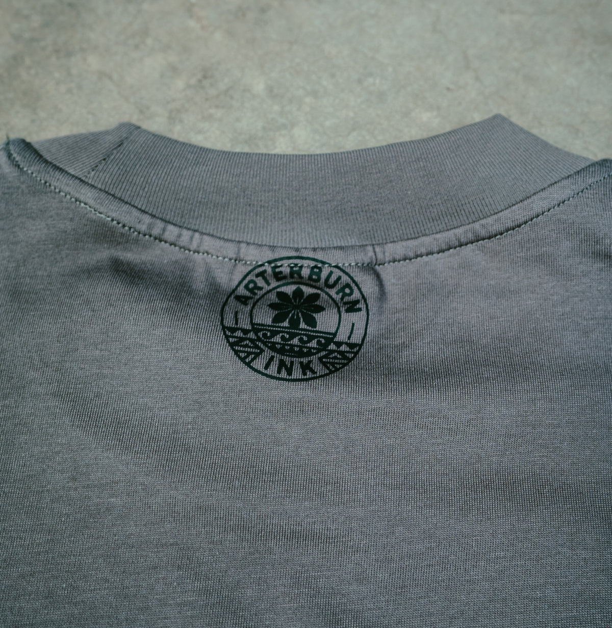 Manulua Tee Stone - Heavyweight Oversized Graphic Tee