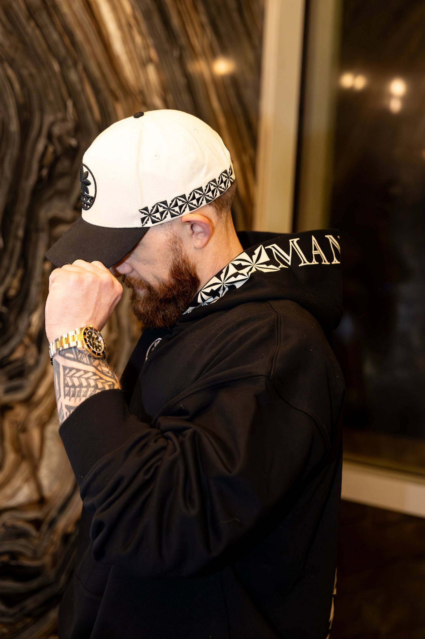 Pre-Order Manulua Hoodie – Ink Black