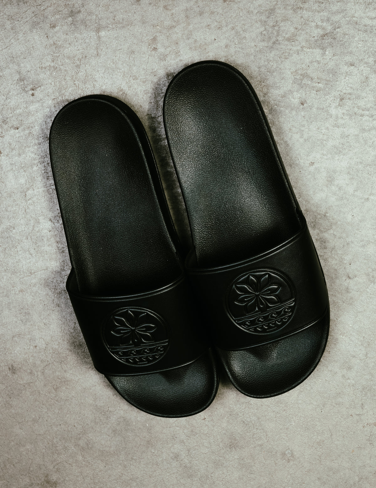 Manulua Slides - Ink Black