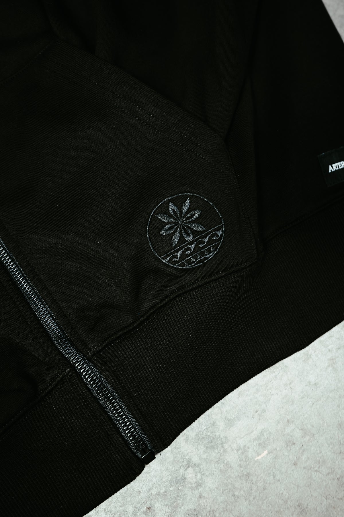 Zip Up Hoodie - Fe’e Ink Black