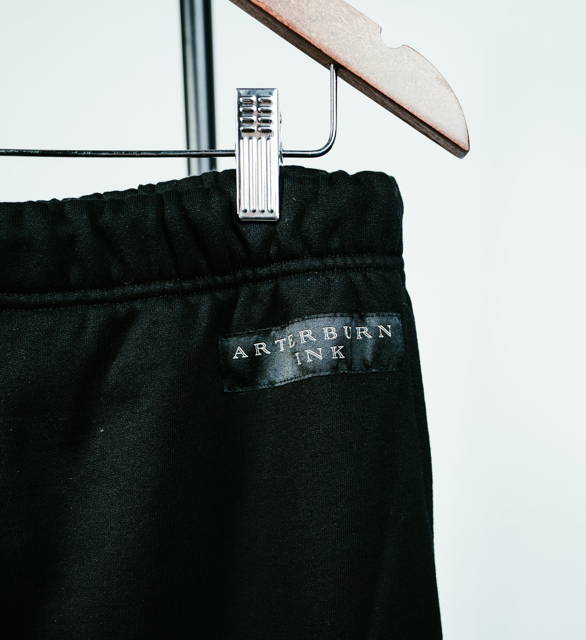 Manulua Sweatpant - Ink Black